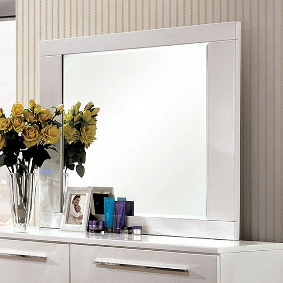 Furniture of America Clementine Mirror in Glossy White CM7201M