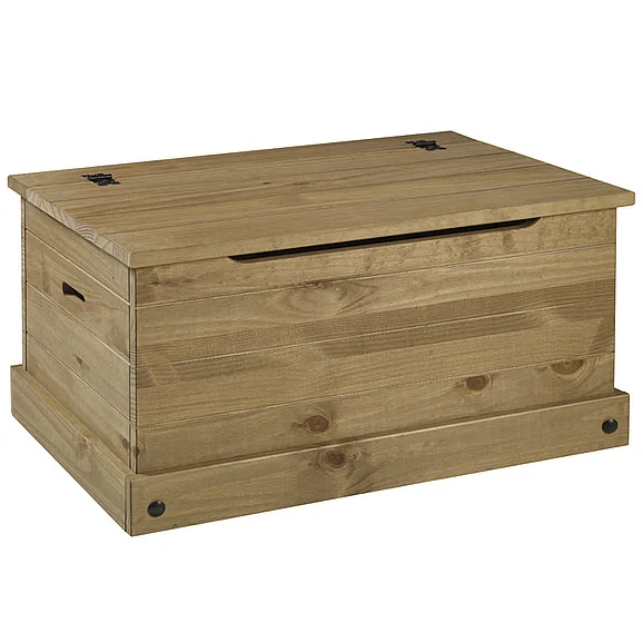 Pine Crafter Furniture Dash Wood Storage Trunk Ottoman in Corona COR440