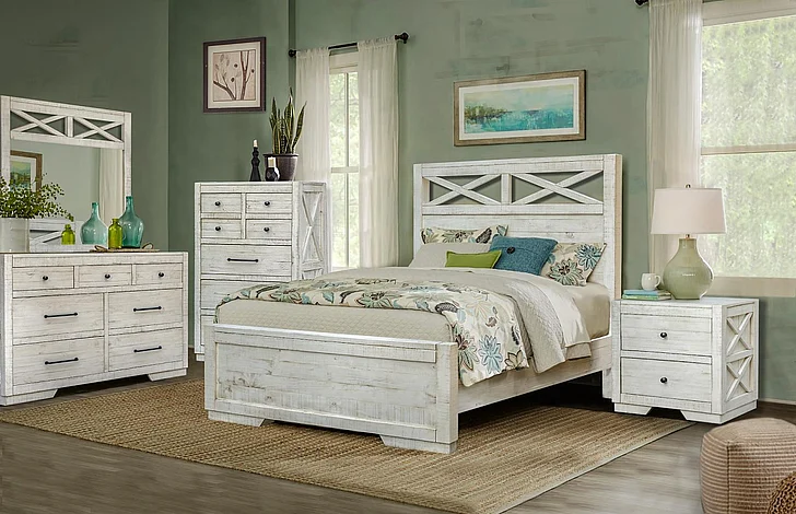 Cottage Creek Crescent 4pc Panel Bedroom Set in Distressed White