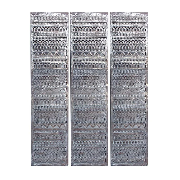 Crestview Collection Wren Hand Carved Wood Tryptich Wall Accessories CVBZWN008