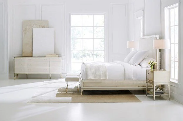 Caracole Furniture Classic Dream On and On 2pc Queen Bedroom Set