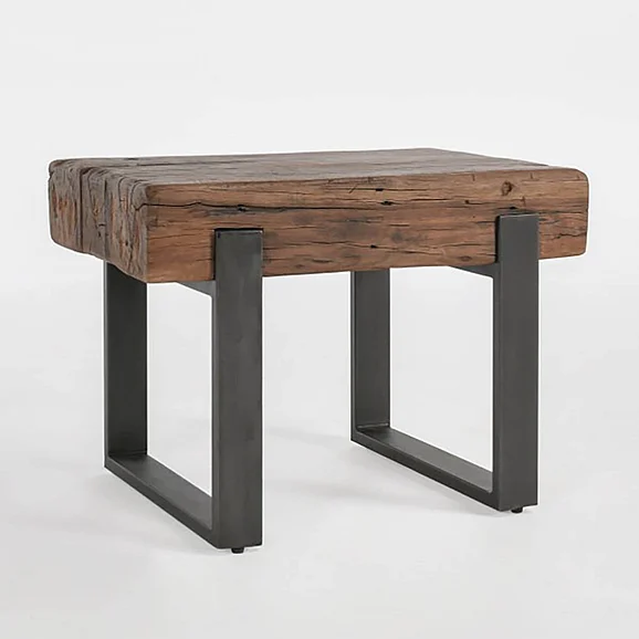 Classic Home Duarte 30" End Table in Oak 51011518