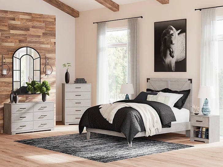 Shawburn 6-Piece Panel Platform Bedroom Set in Whitewash