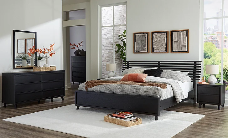 Danziar 4-Piece Slat Panel Bedroom Set in Black B1013B9