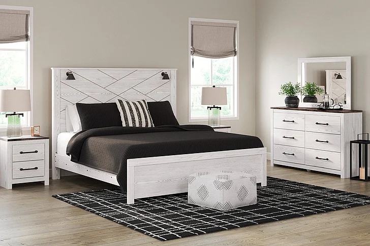 Gerridan 4-Piece Panel Bedroom Set with Sconce Light in White/Gray