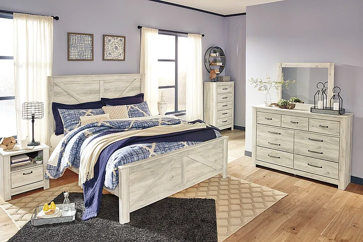 Bellaby 4-Piece Crossbuck Panel Bedroom Set in Whitewash