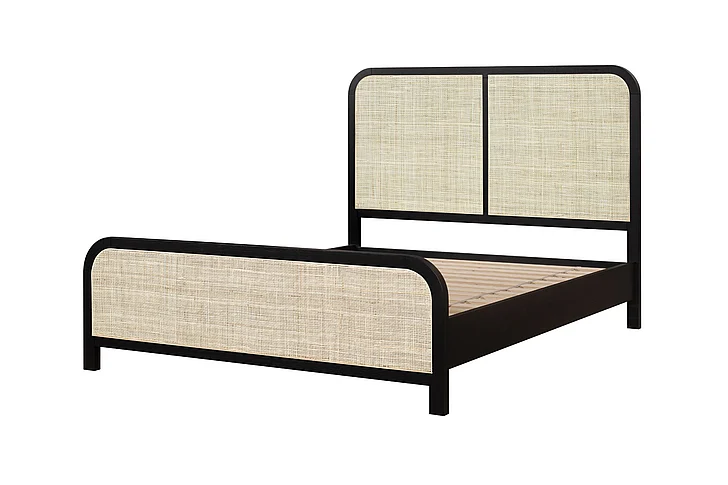 Cottage Creek Greenwich King Panel Bed in Distressed White