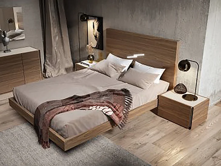 J&M Faro 4pc Platform Bedroom Set in Walnut