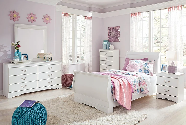 Anarasia 5pc Sleigh Bedroom Set in White