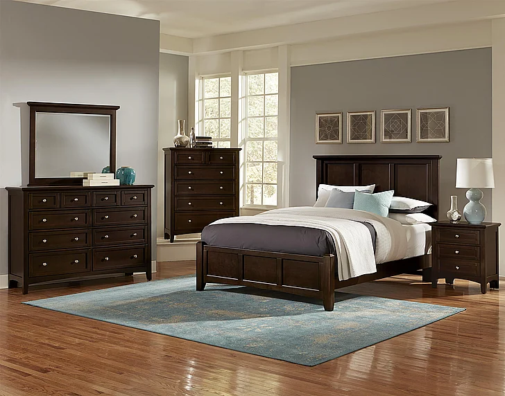 Vaughan-Basset Bonanza Mansion Bedroom Set in Merlot