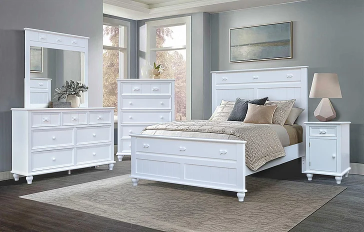 Cottage Creek Fishtails 4pc Panel Bedroom Set in White