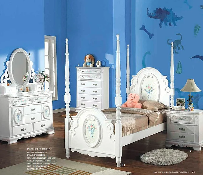 ACME Flora 2pc Post Bedroom Set in White