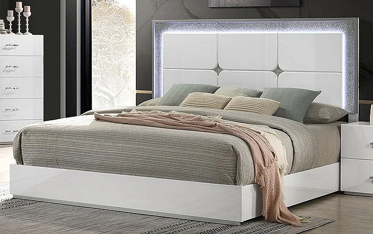 Furniture of America Stoholm King Bed in White FM72000WH-EK-BED