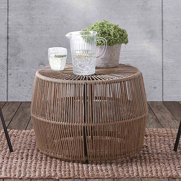 Furniture of America Zuberi Round Table in Natural FM80003NT-T
