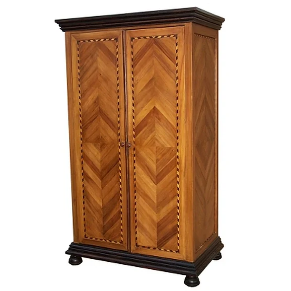 Galerias Arther Cabinet in G-03/Palafox