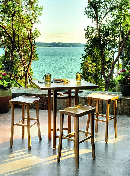 Greenington Hanna 5pc Counter Height Dining Room Set in Caramelized