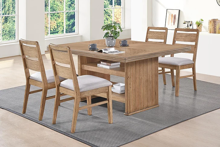 Urban Styles Huntington Table in Brown 1420;1421