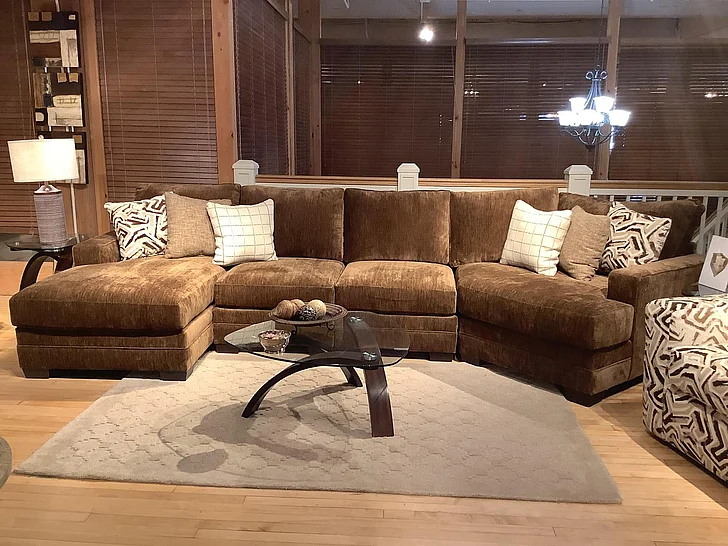 Corinthian 8000 Bonita Sectional in Luxor Bison FG8000 3PC