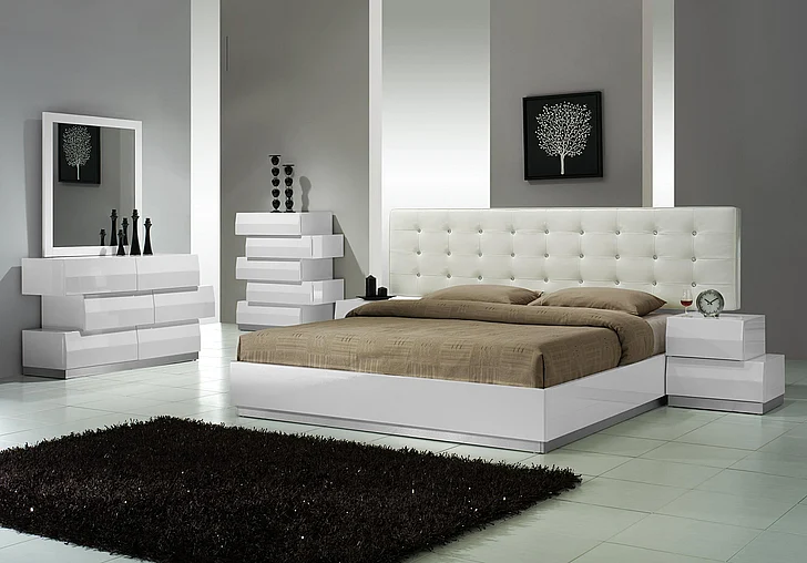 J&M Milan Platform Bedroom Set in White Lacquer