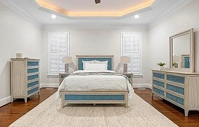 Sea Winds (Lineage) Ocean Isles 2pc Woven Bedroom Set in Ocean Blue/Aged Ivory