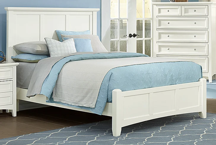 Vaughan-Basset Bonanza Full Mansion Bed in White