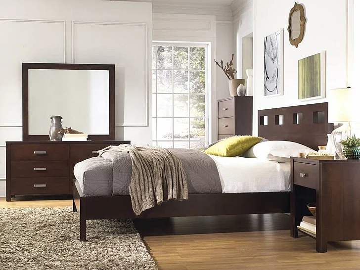 Modus Riva 2-Piece Platform Bedroom Set in Chocolate Brown