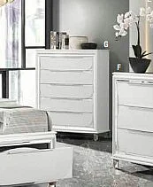 ACME Tarian 5 Drawer Chest in White BD02321